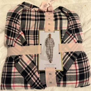 Victoria's Secret Plaid Flannel Pajama Set NWT
